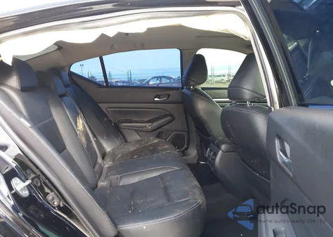 2019 Nissan Altima 2.5 Platinum from USA, damaged, VIN 1N4BL4FV8KC105287